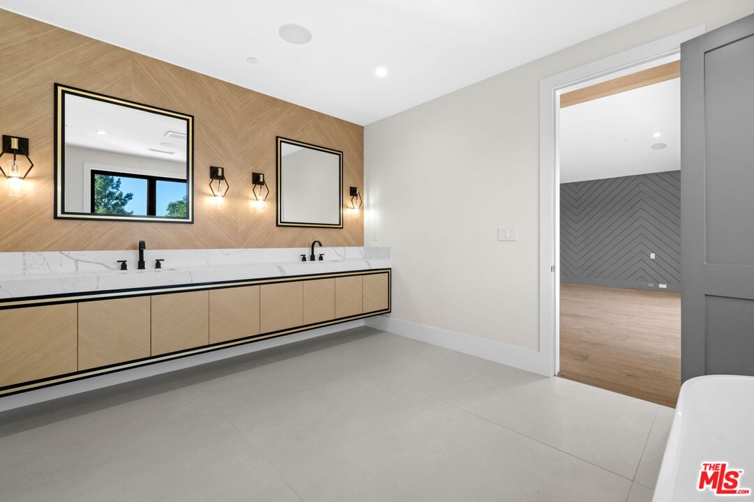 17361 W Amina Place