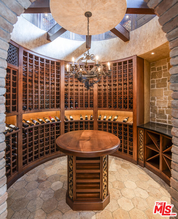 427 La Marina Dr