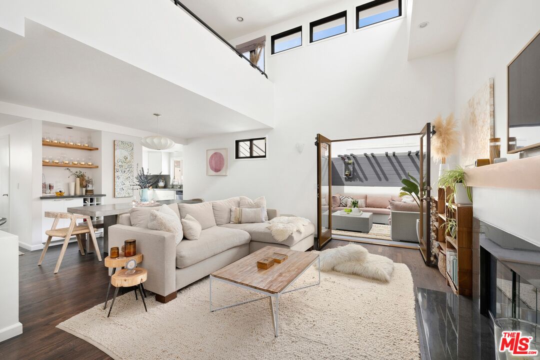 505 Pier Ave Unit: B