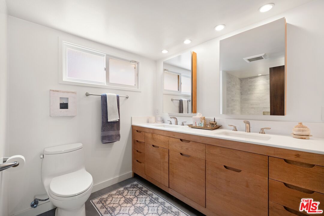 505 Pier Ave Unit: B