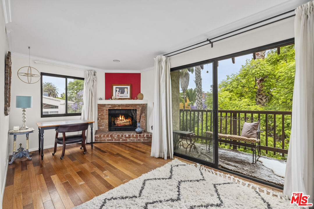 2412 Ocean Ave Unit: 4