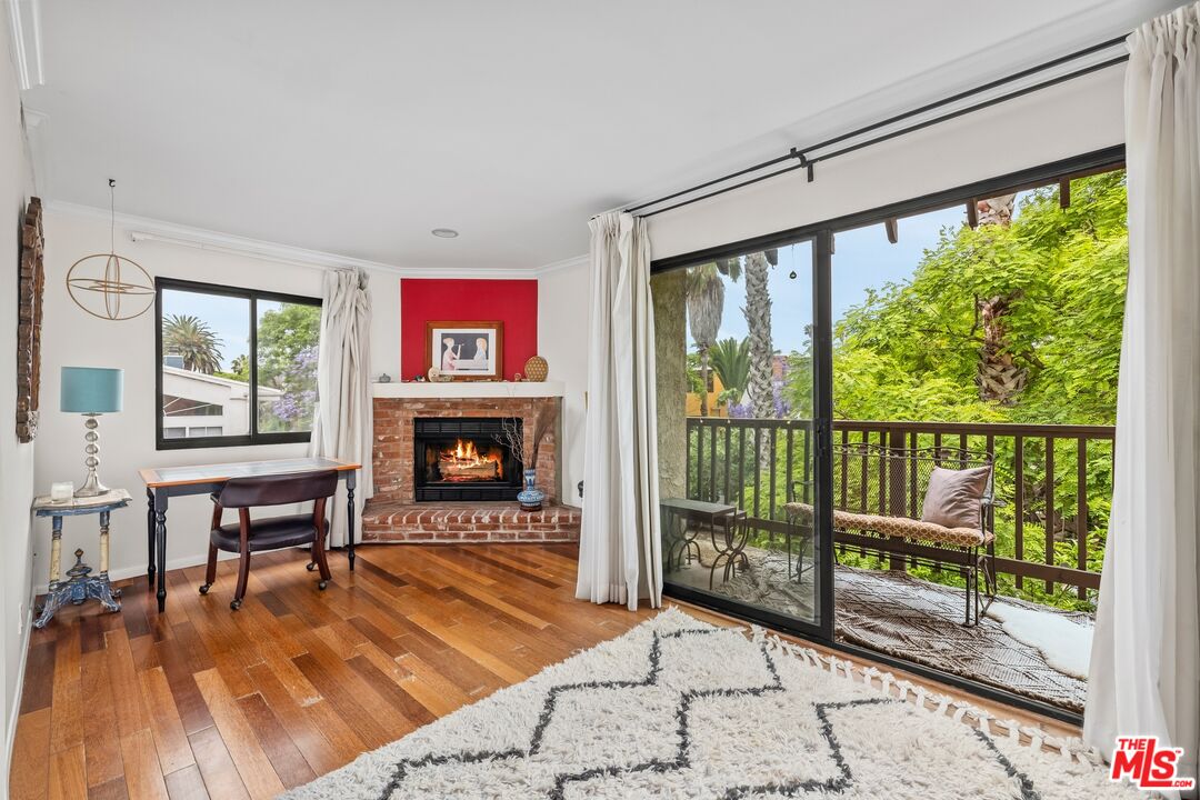 2412 Ocean Ave Unit: 4