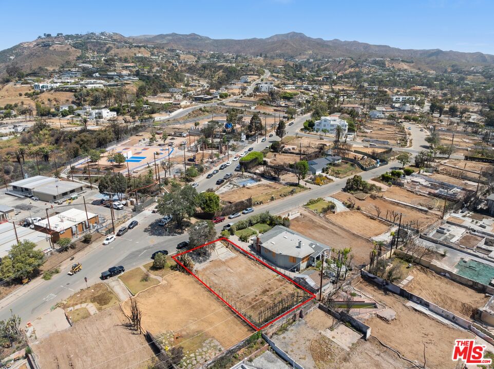 16856 Edgar St