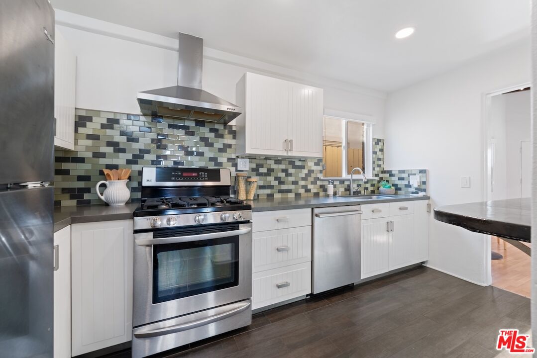 2914 W Chandler Blvd