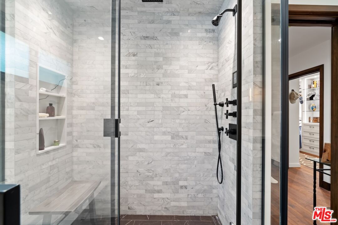 2612 Montana Ave Unit: 1