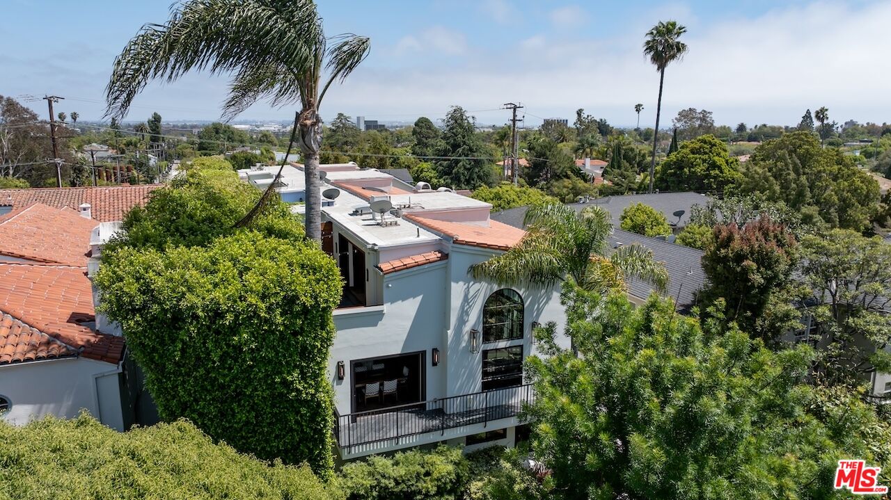 2612 Montana Ave Unit: 1