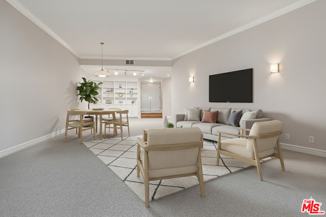 11808 Dorothy St Unit: 206