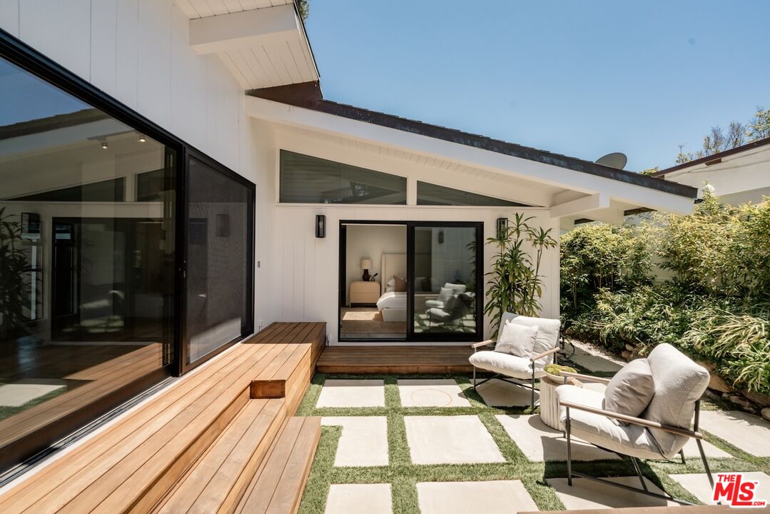 23701 Harbor Vista Dr