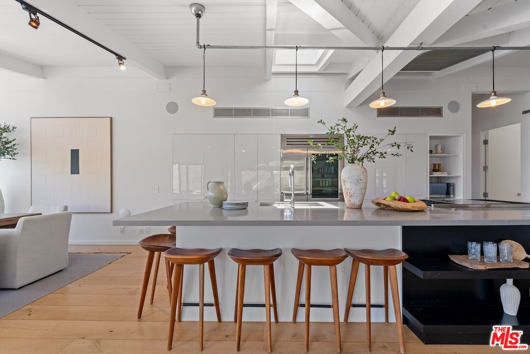 23701 Harbor Vista Dr