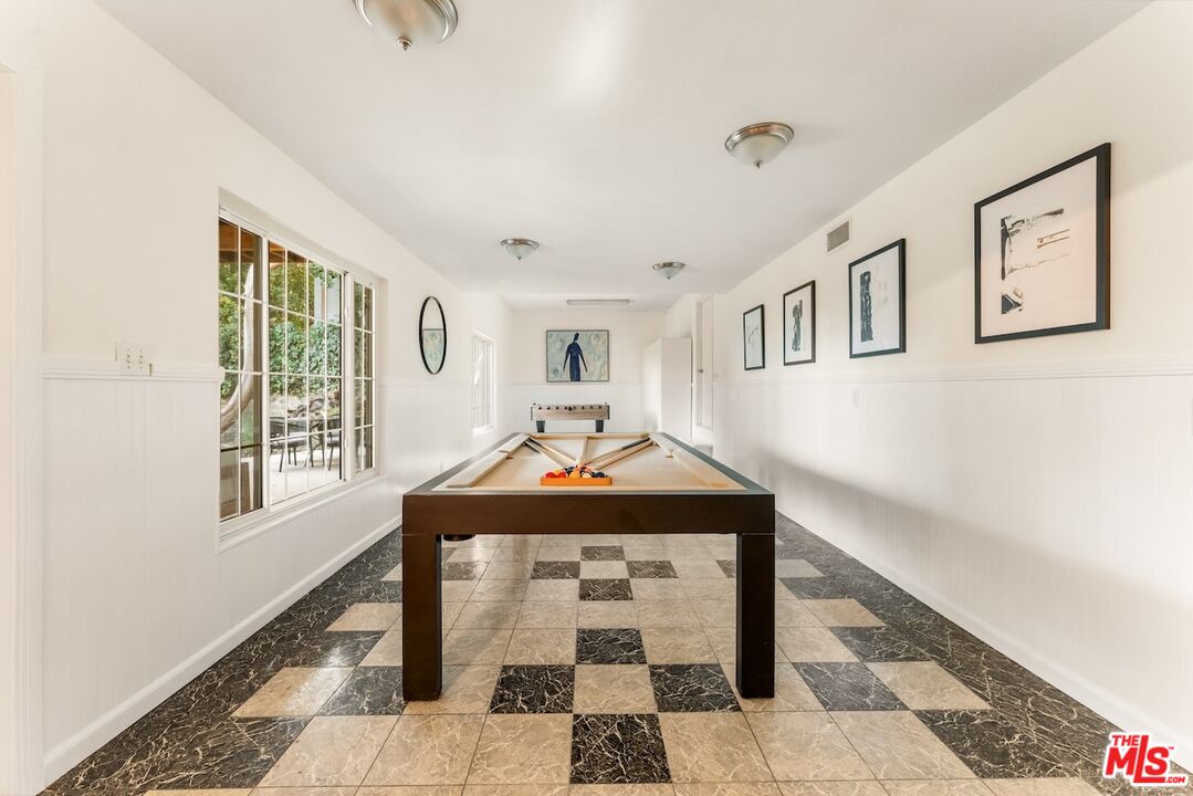 1115 Buena Vista St