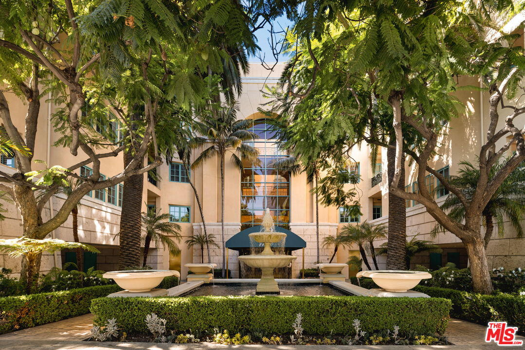 11500 San Vicente Blvd Unit: 414