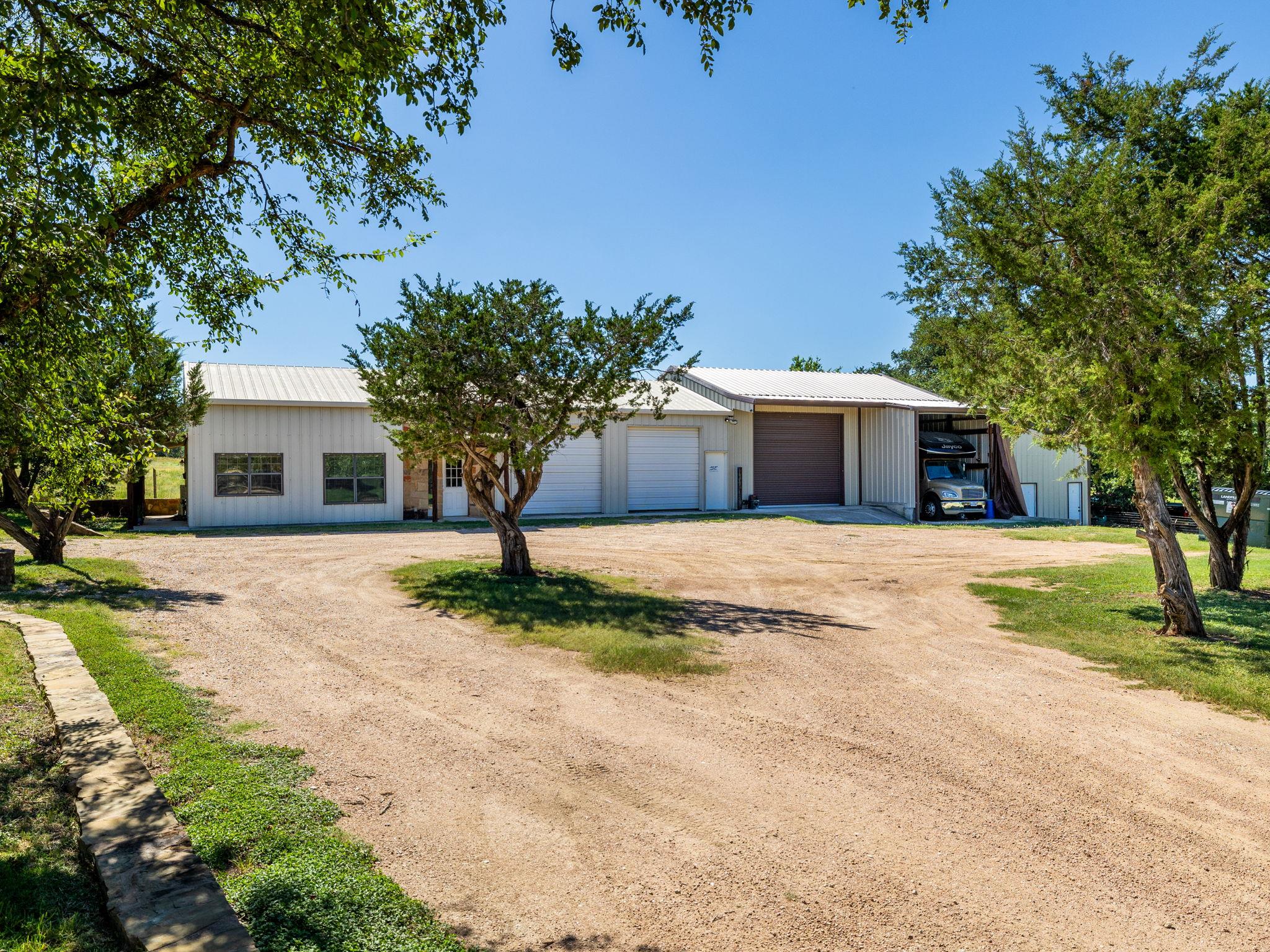1300 E. GATLIN CREEK RD