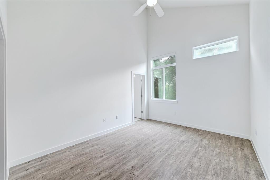 705 N Bluff DR # 11