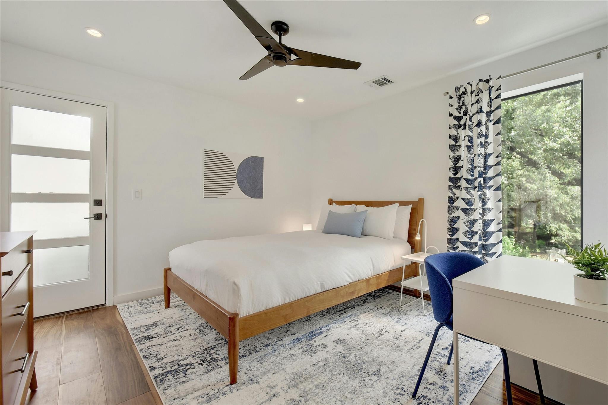 1605 Chelsea LN # 2 Unit: 1 & 2