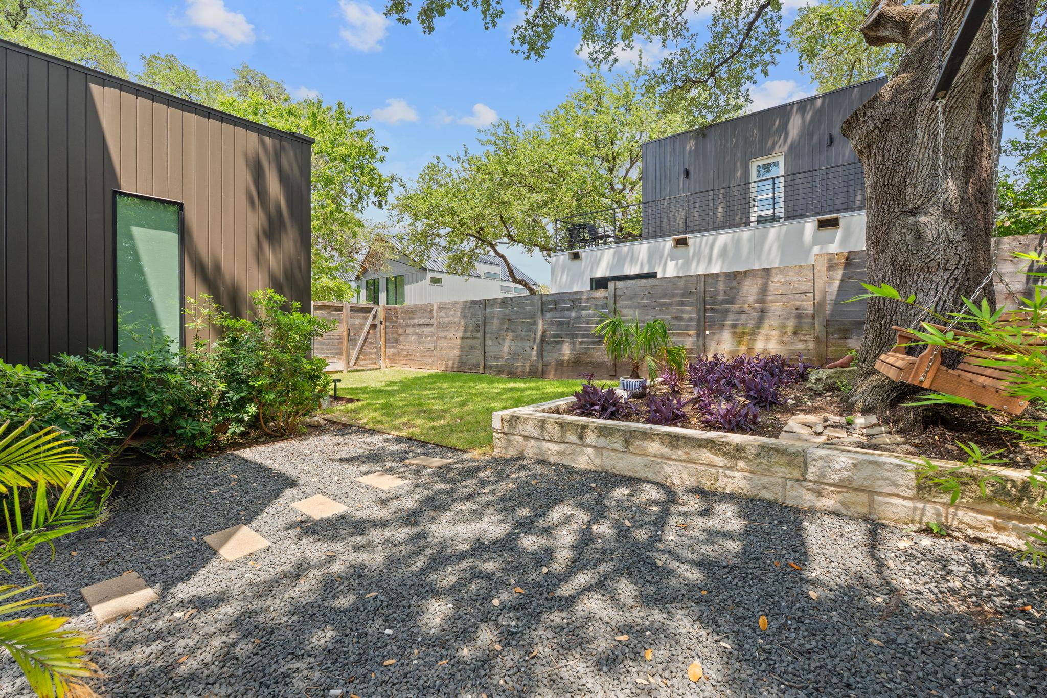 1605 Chelsea LN # 2 Unit: 1 & 2
