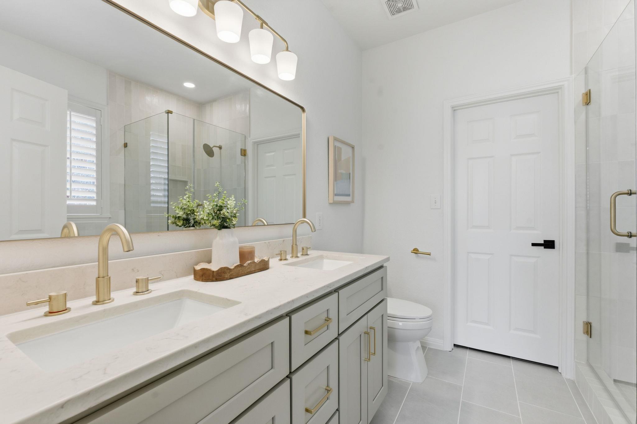 2209 Westfalian TRL