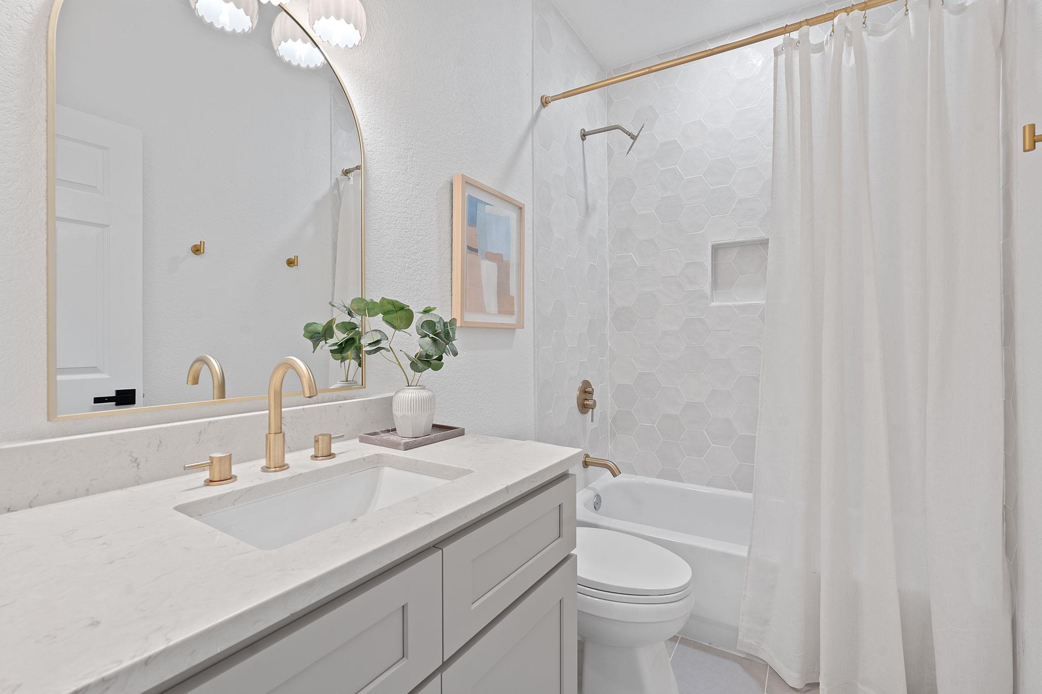 2209 Westfalian TRL