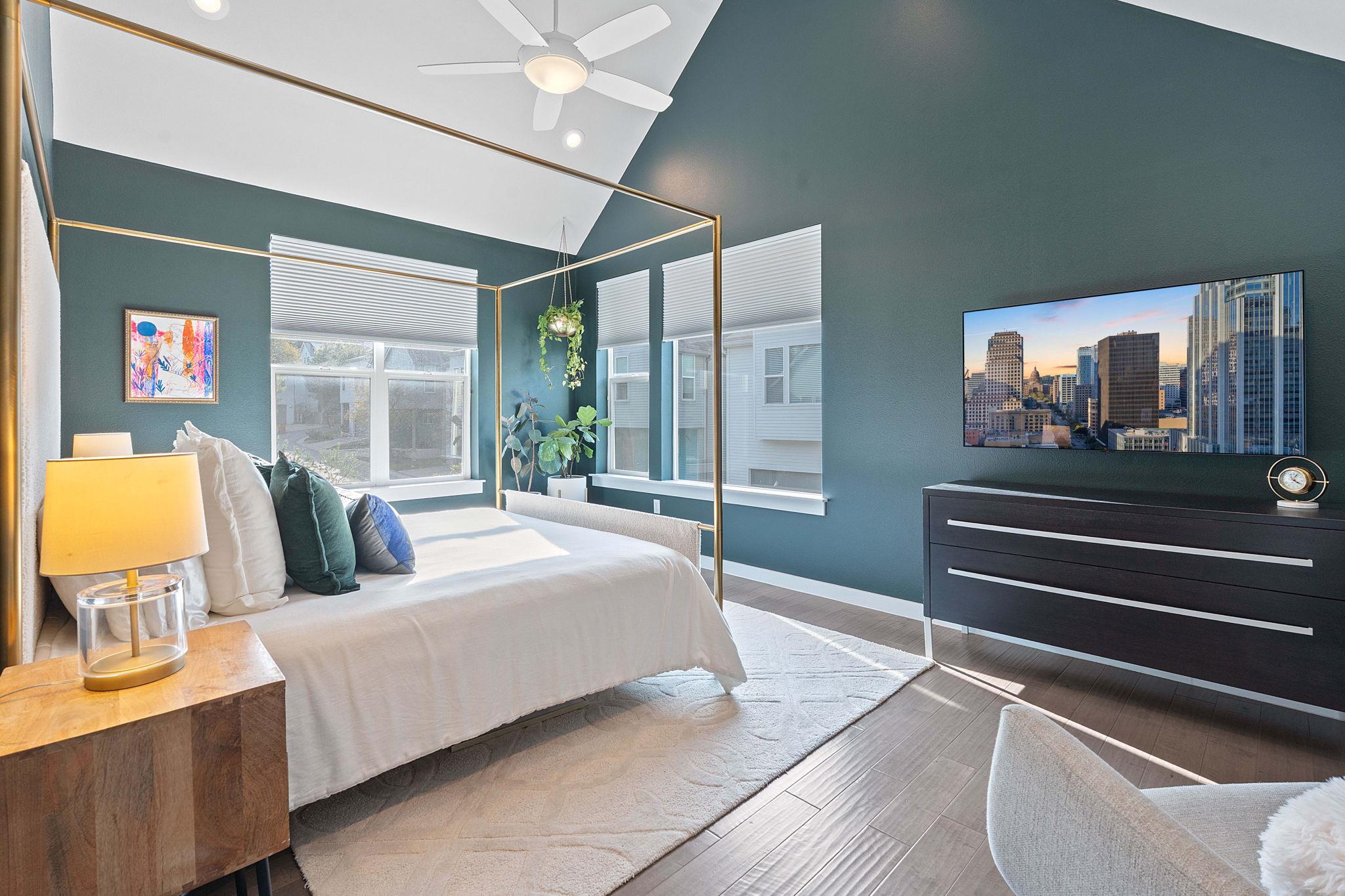 3001 Del Curto RD # 10