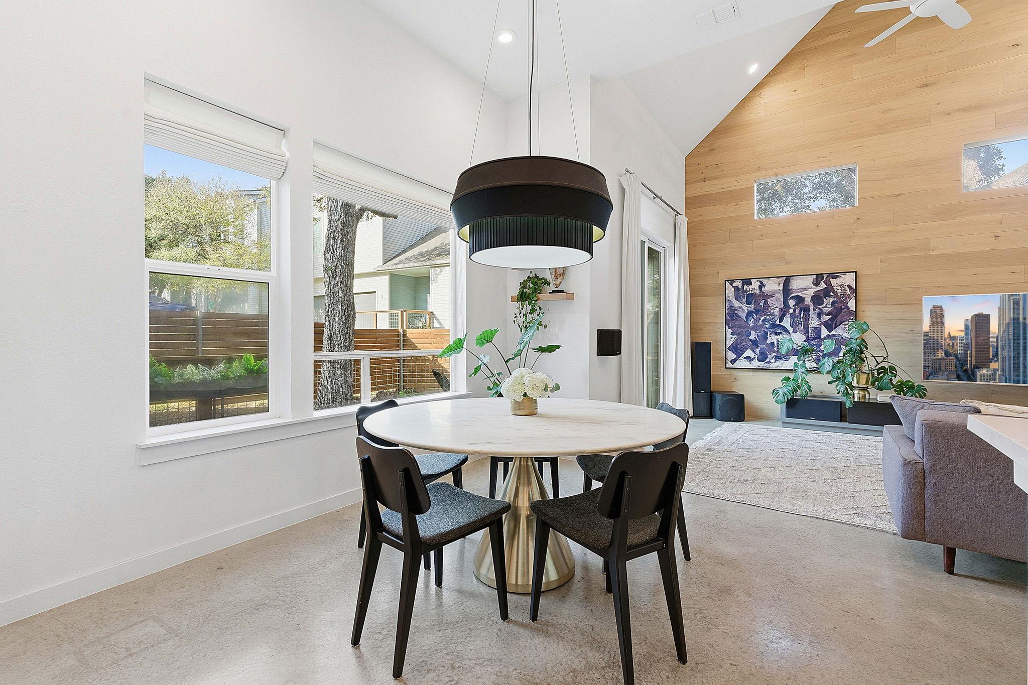 3001 Del Curto RD # 10