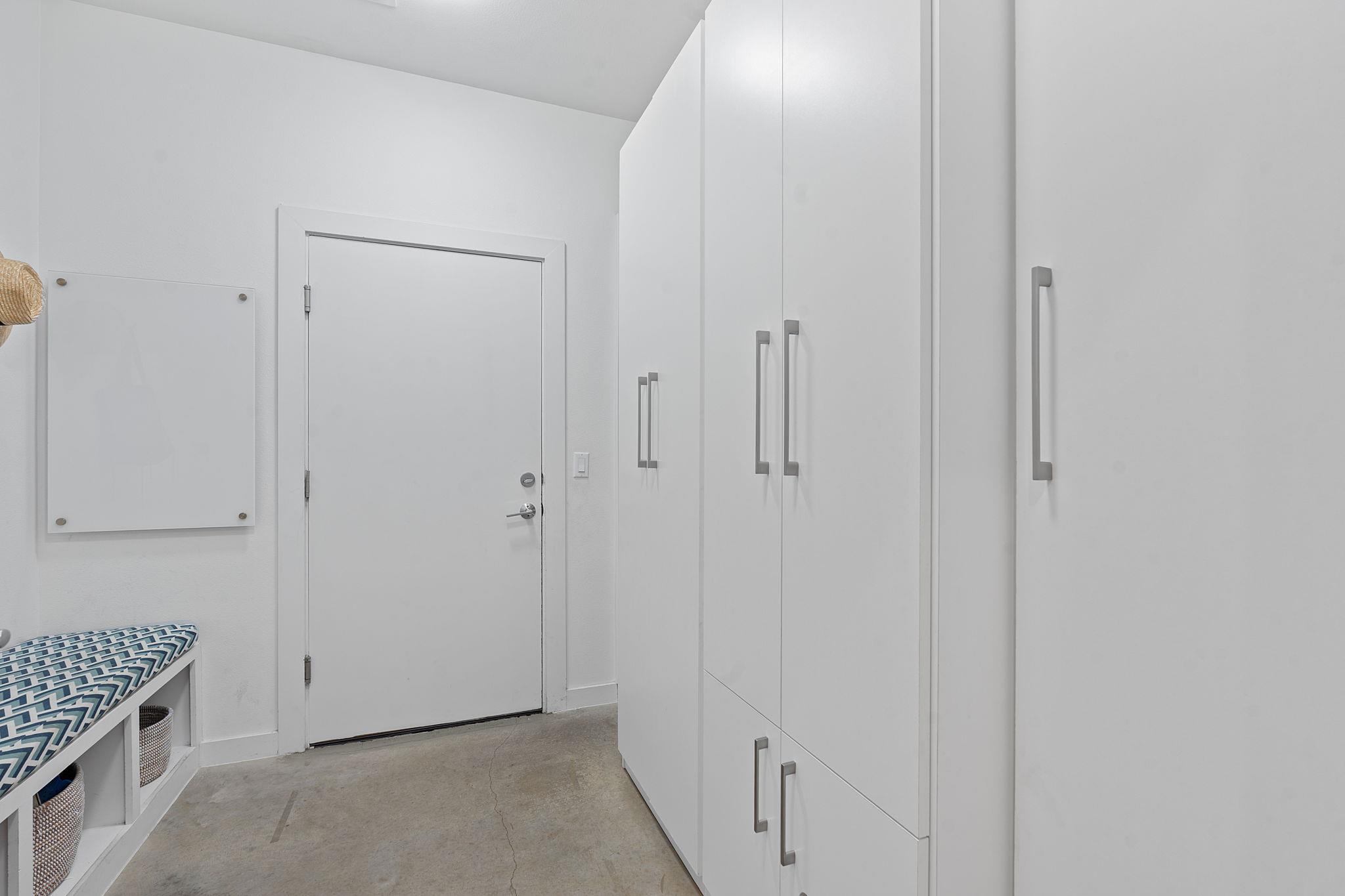 3001 Del Curto RD # 10