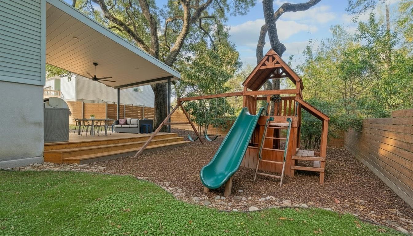 3001 Del Curto RD # 10