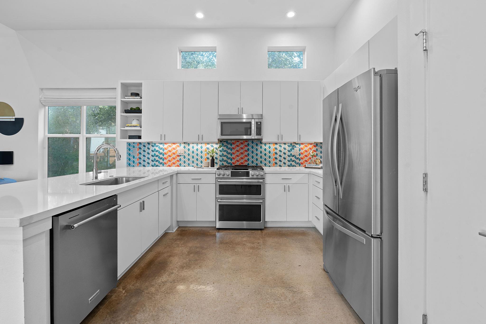 3001 Del Curto RD # 10