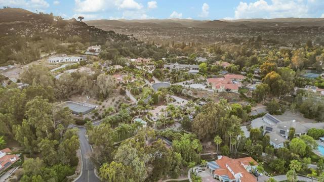 15615 Boulder Ridge Lane