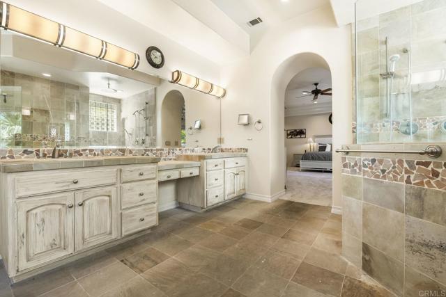 15615 Boulder Ridge Lane