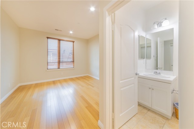 5410 W 149th PL Unit: 14