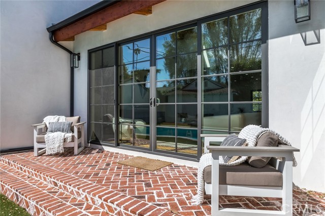12664 Sarah St