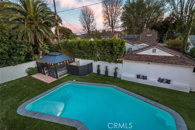 12664 Sarah St