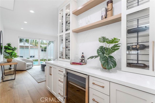 12664 Sarah St