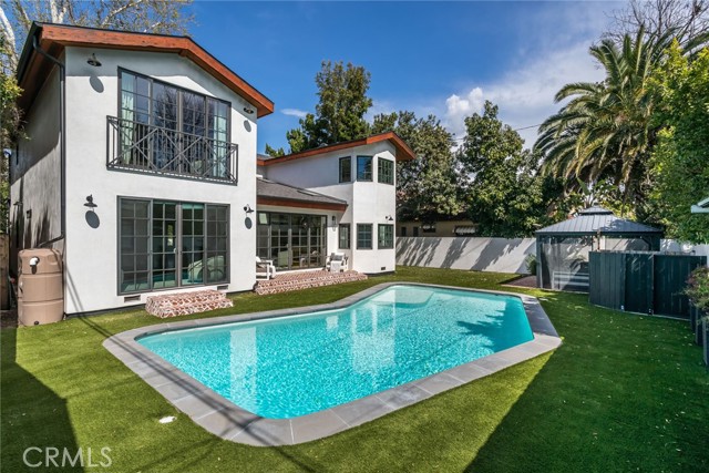12664 Sarah St