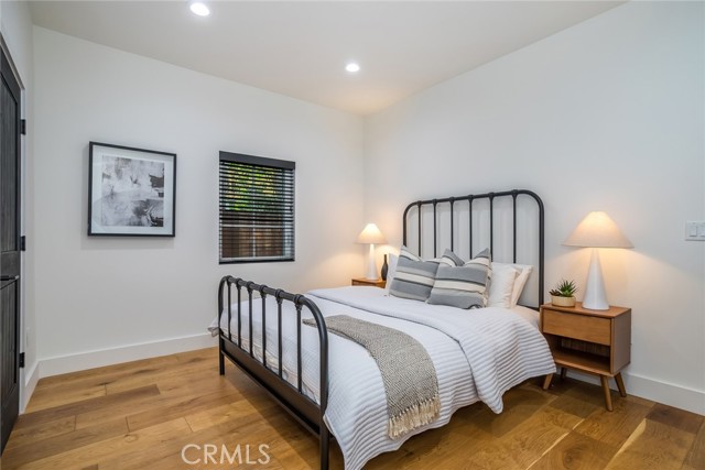 12664 Sarah St