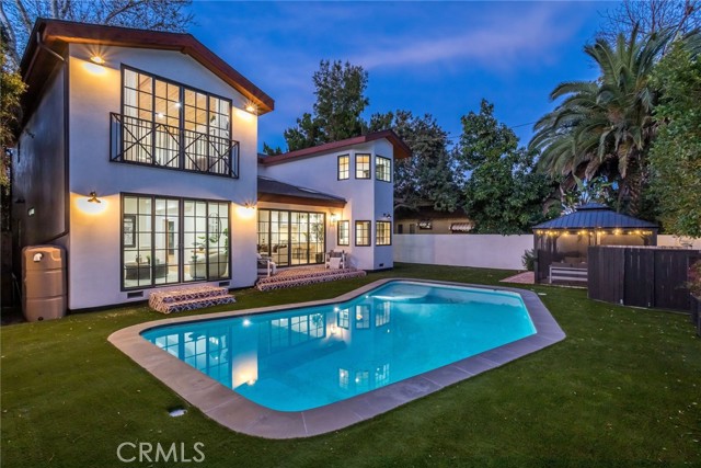 12664 Sarah St