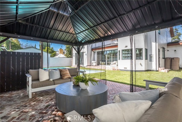 12664 Sarah St