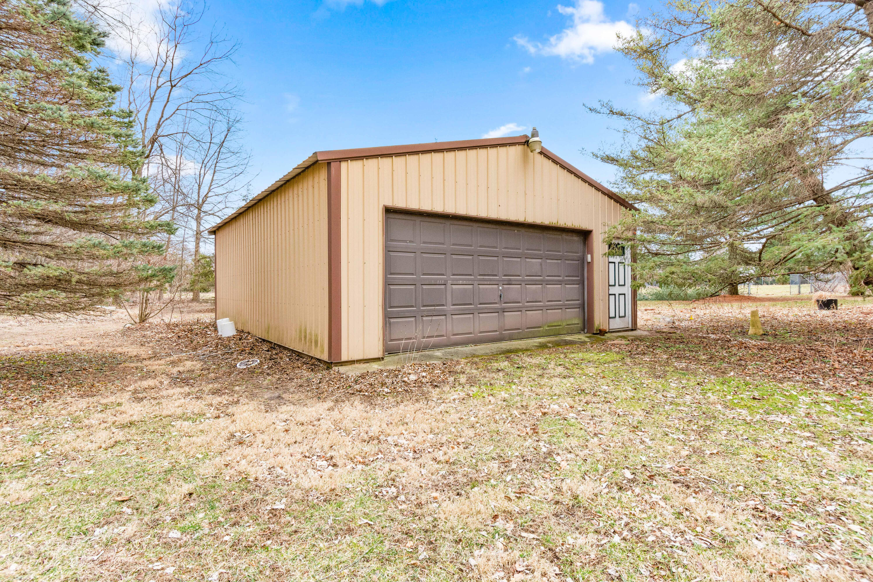 187 S Behnke Road