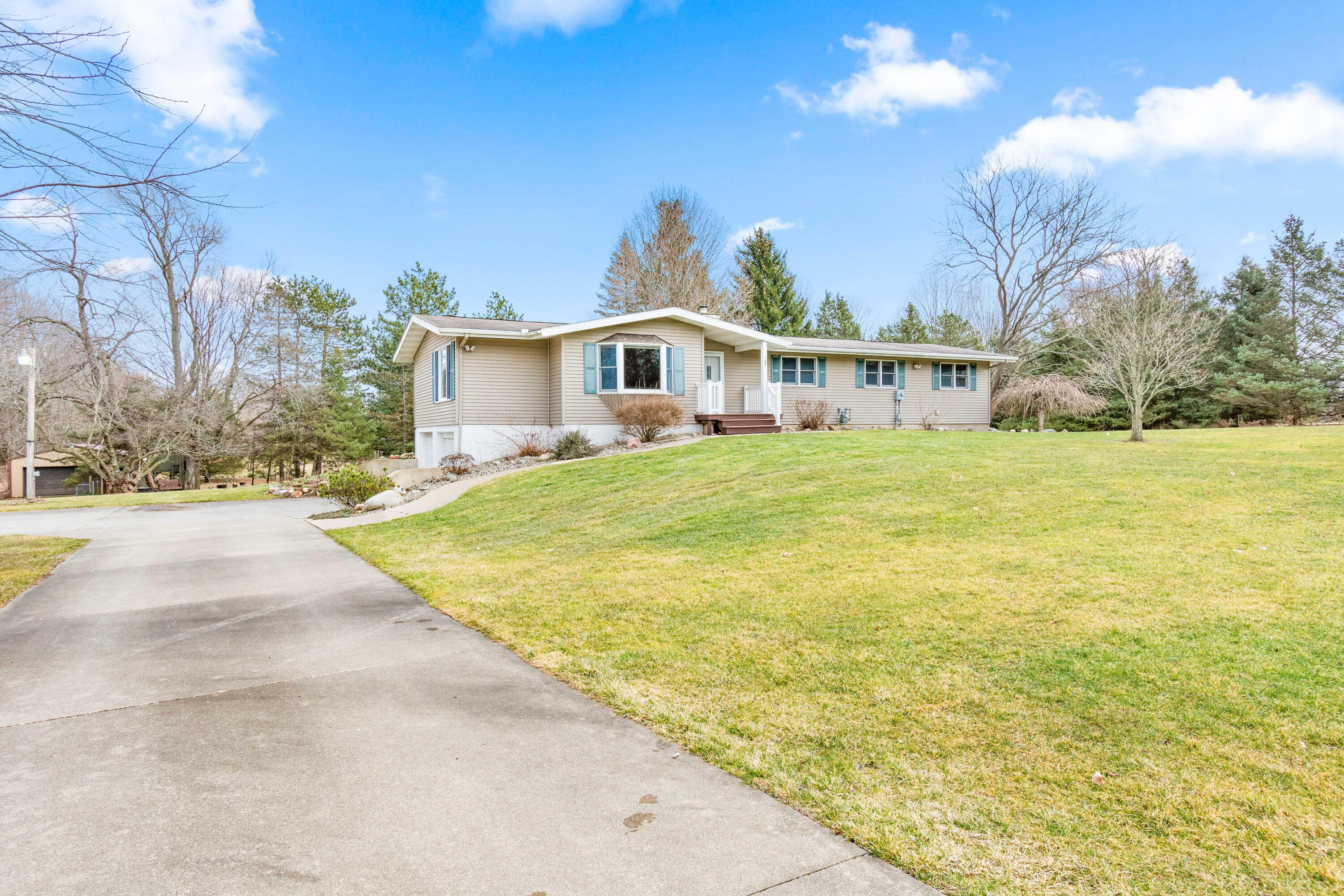187 S Behnke Road