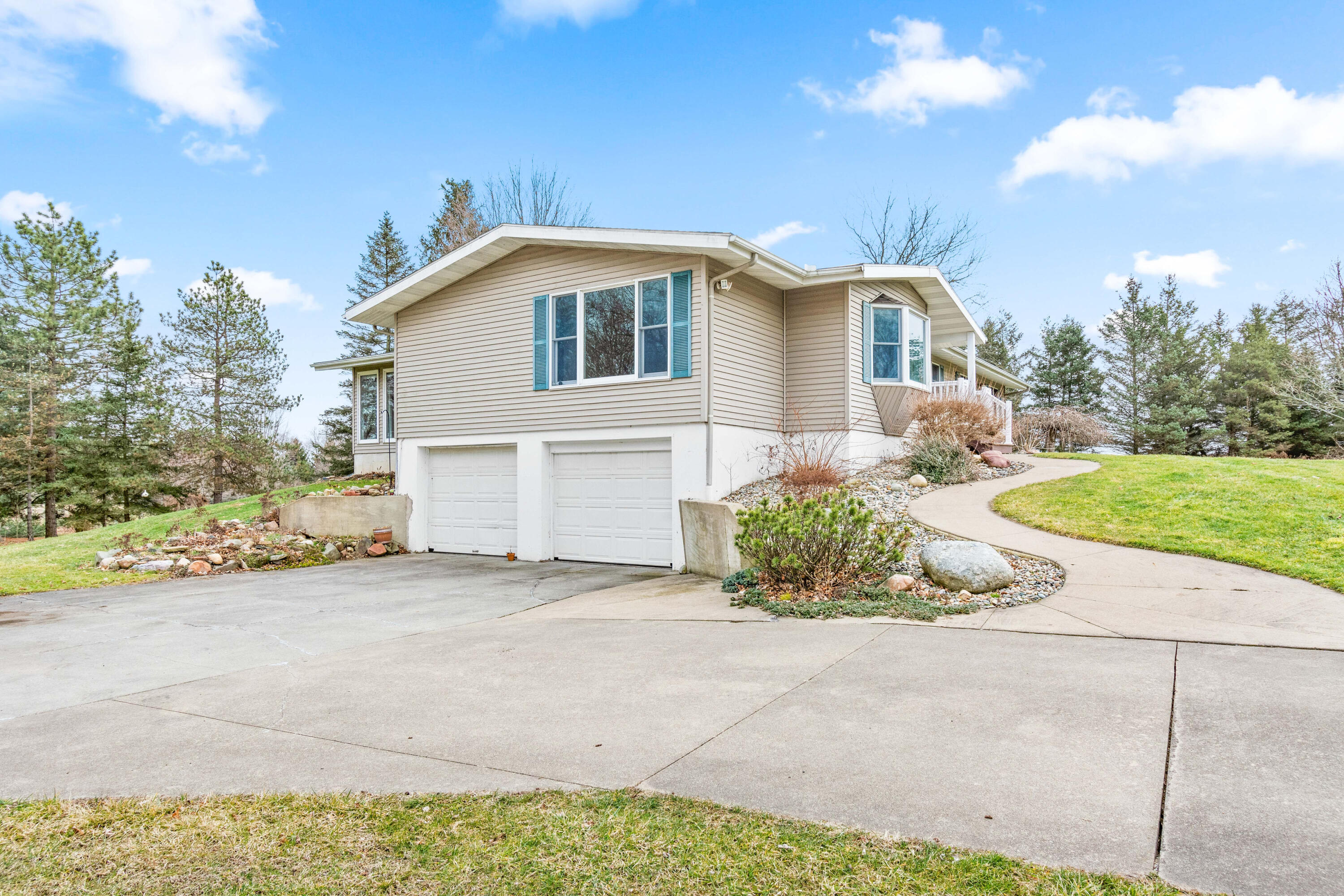 187 S Behnke Road