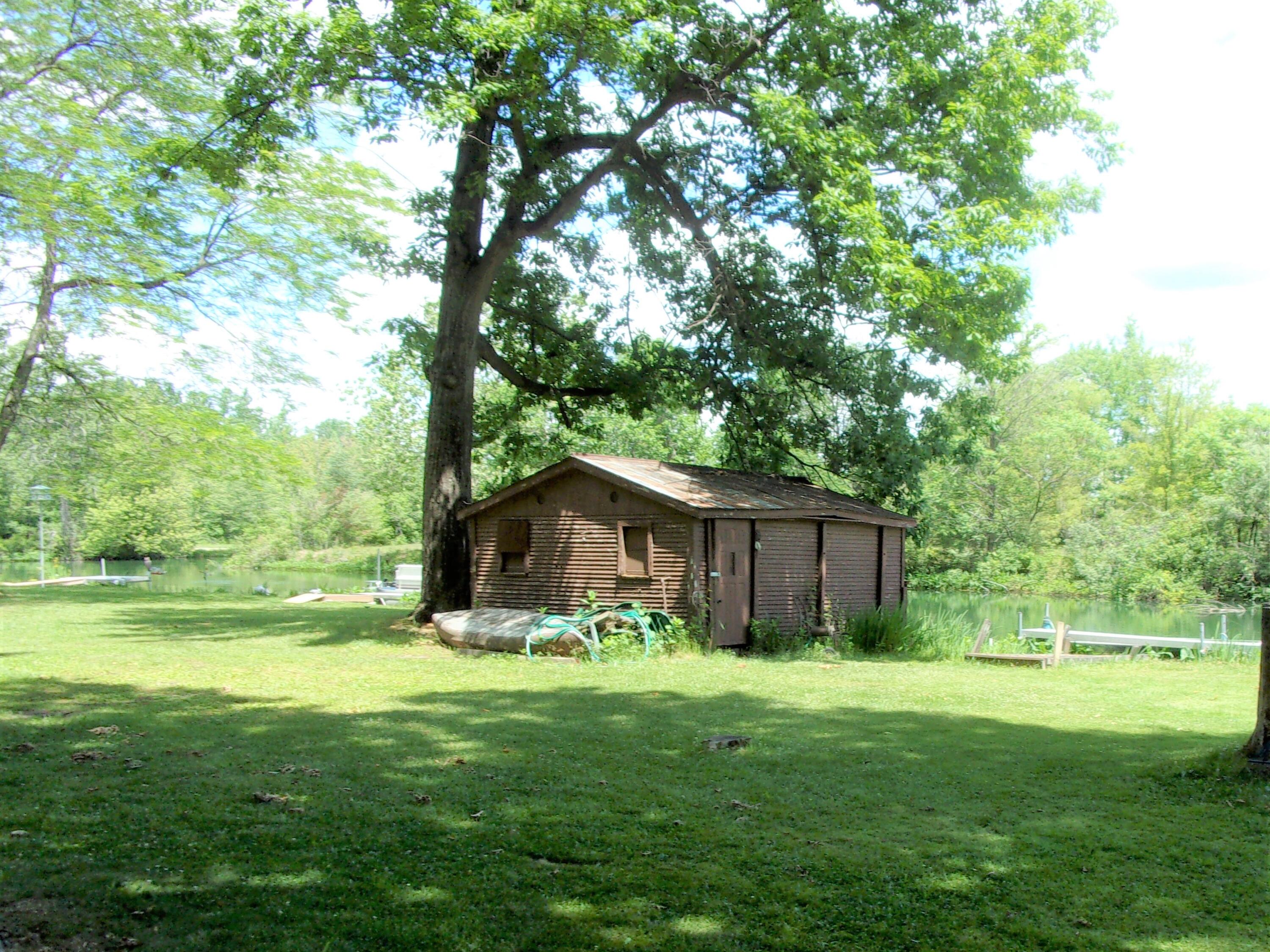 2291 Hemlock Road