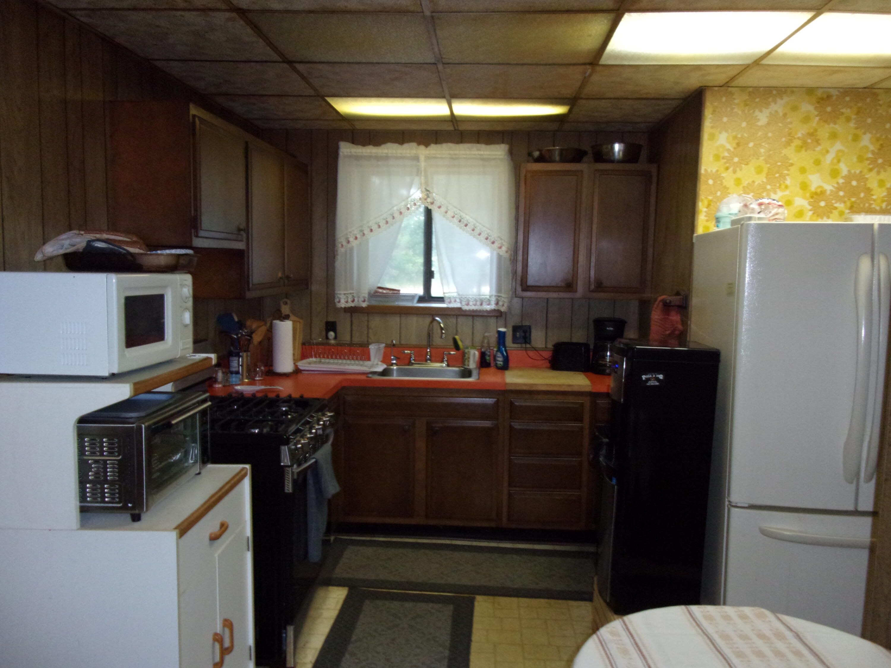 2291 Hemlock Road