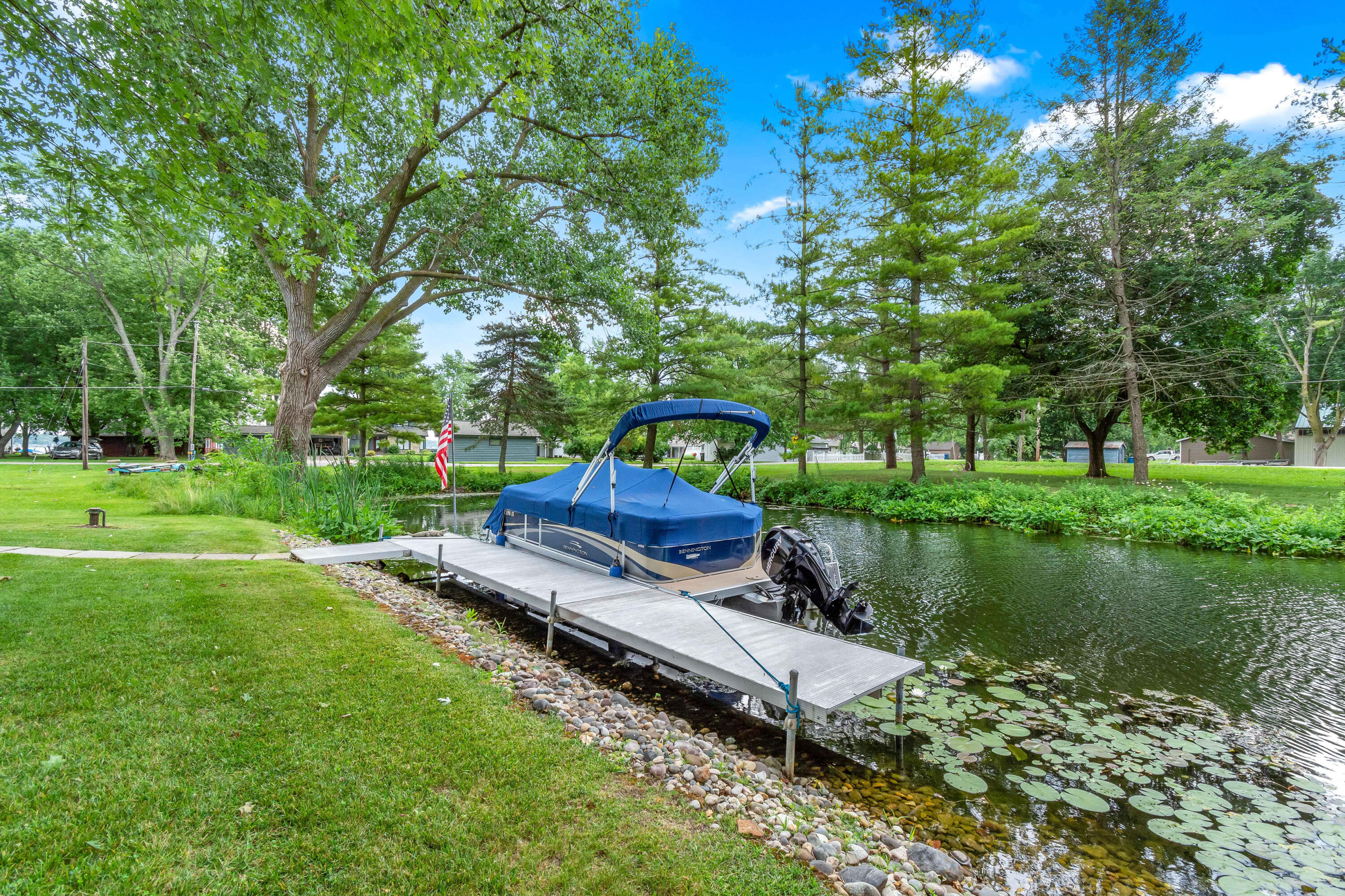 516 Tompkins Drive
