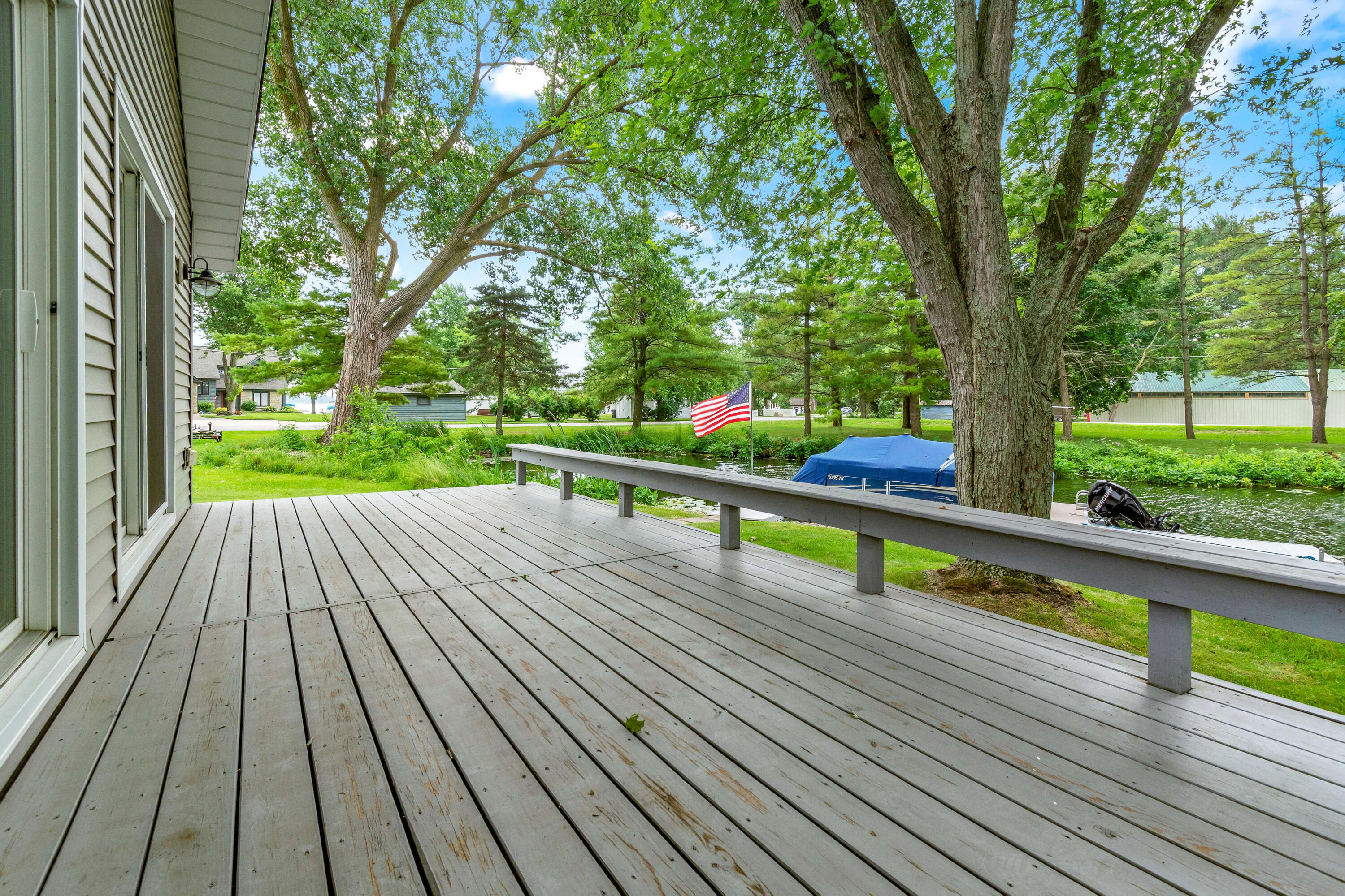 516 Tompkins Drive