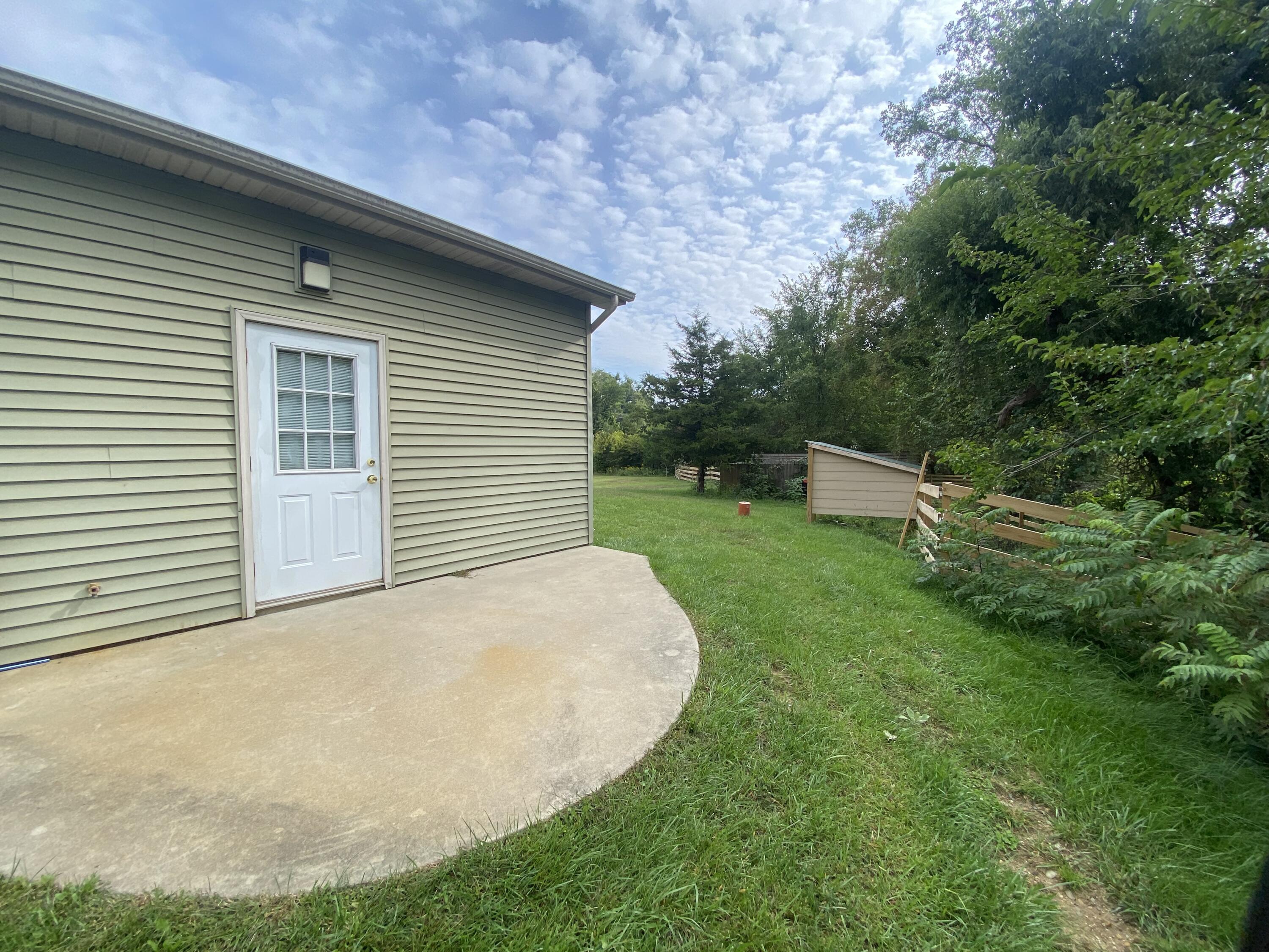 103 E Colon Road