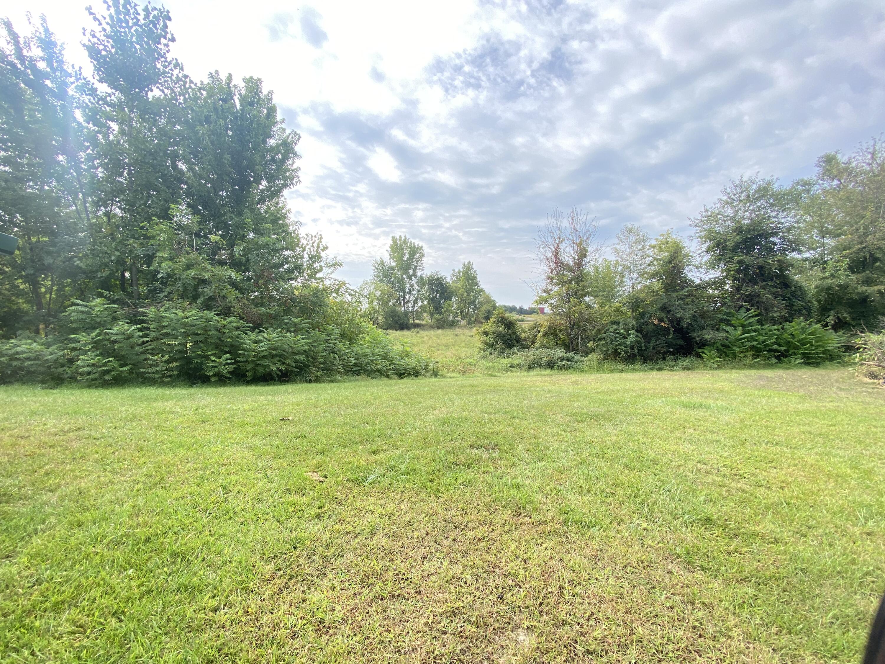 103 E Colon Road