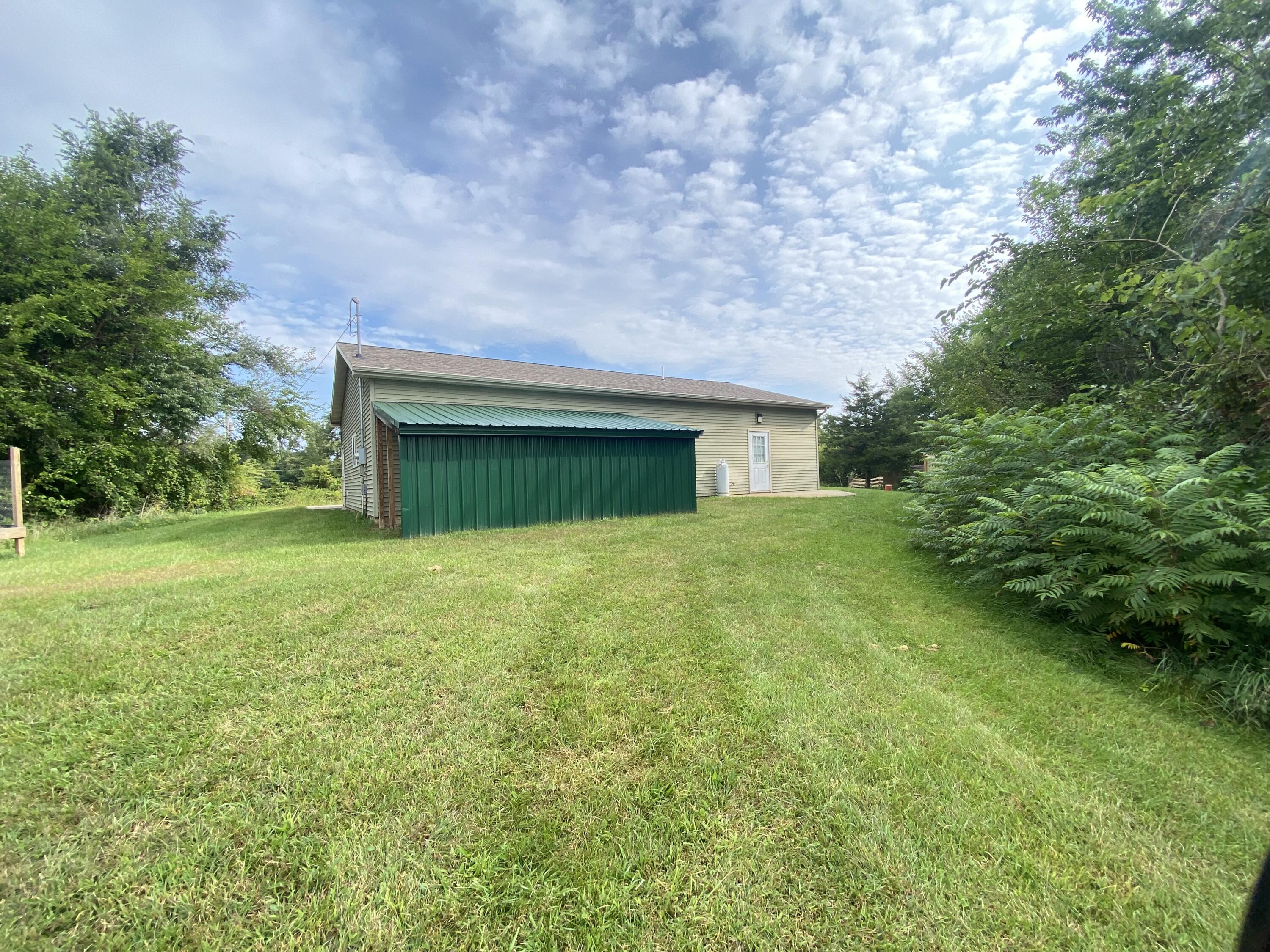 103 E Colon Road