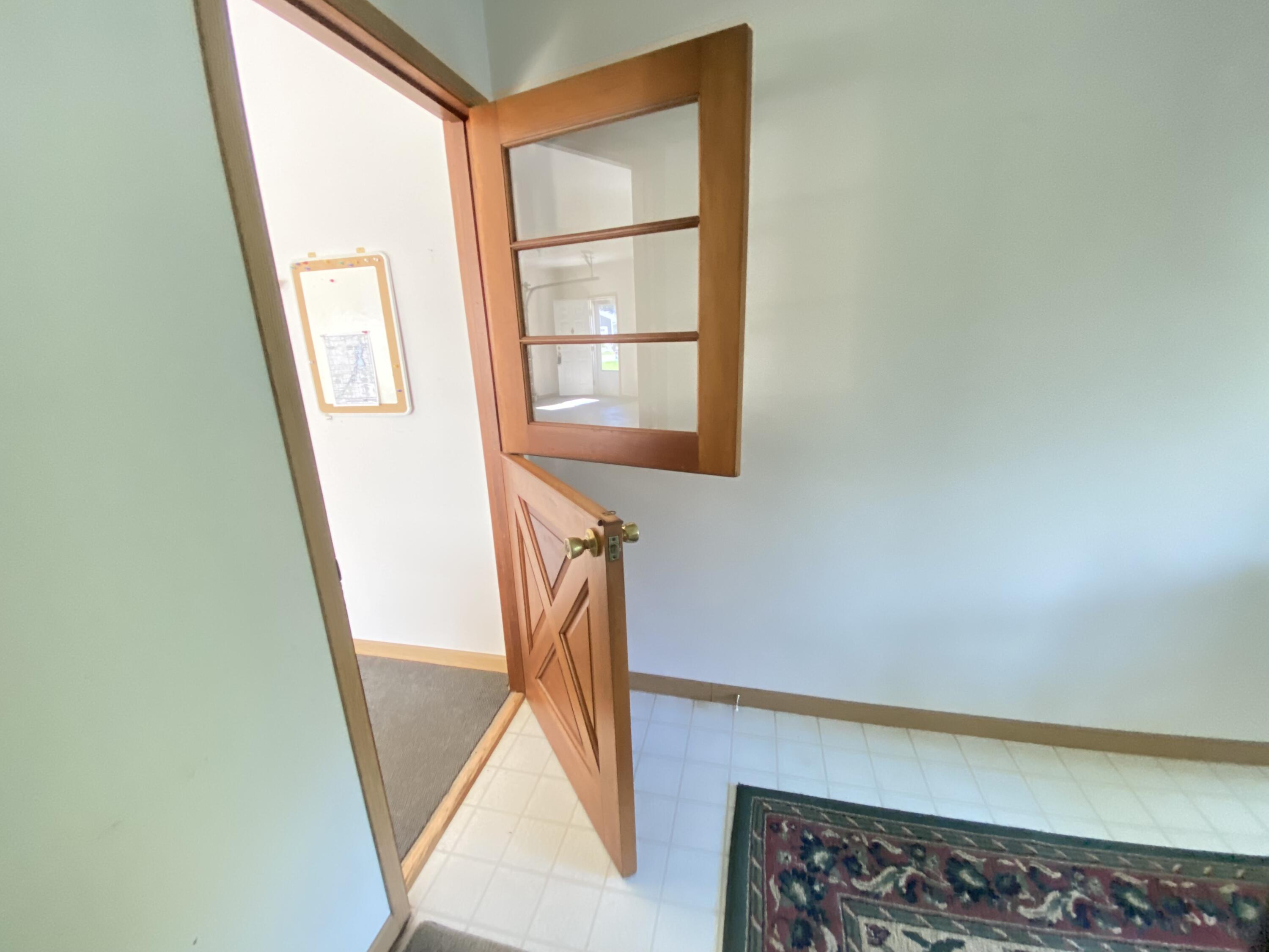 764 Lake Shore Pt.
