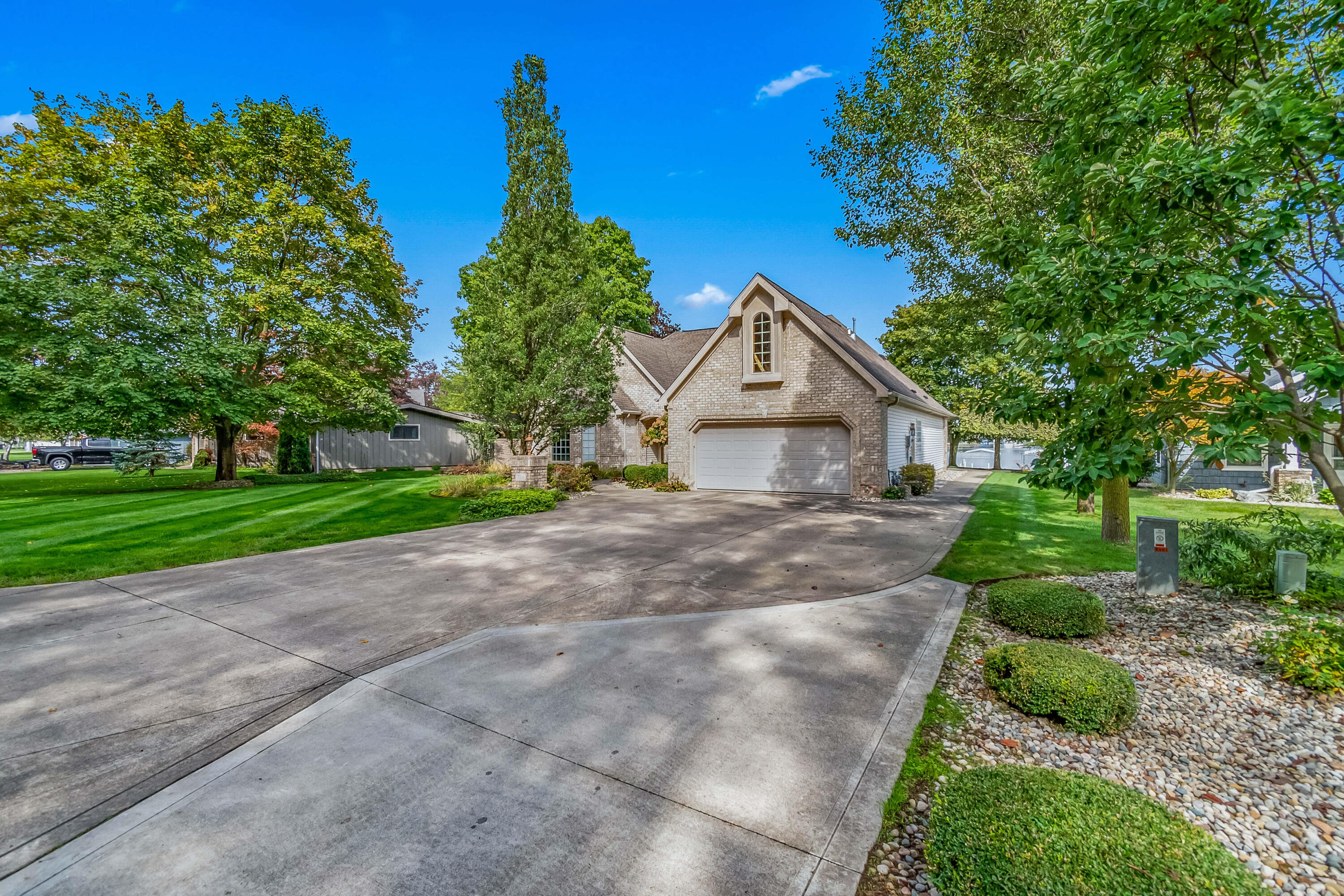 724 Tomahawk Trail