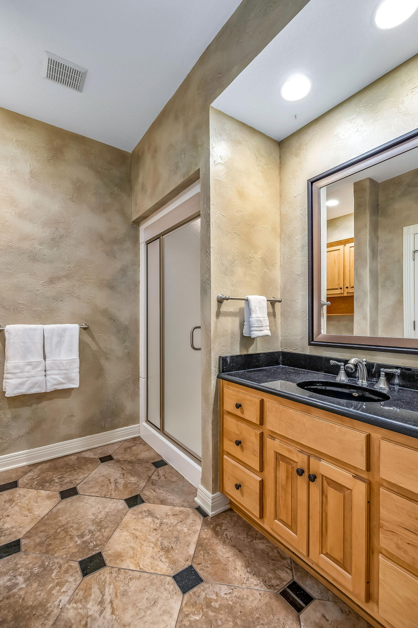 724 Tomahawk Trail