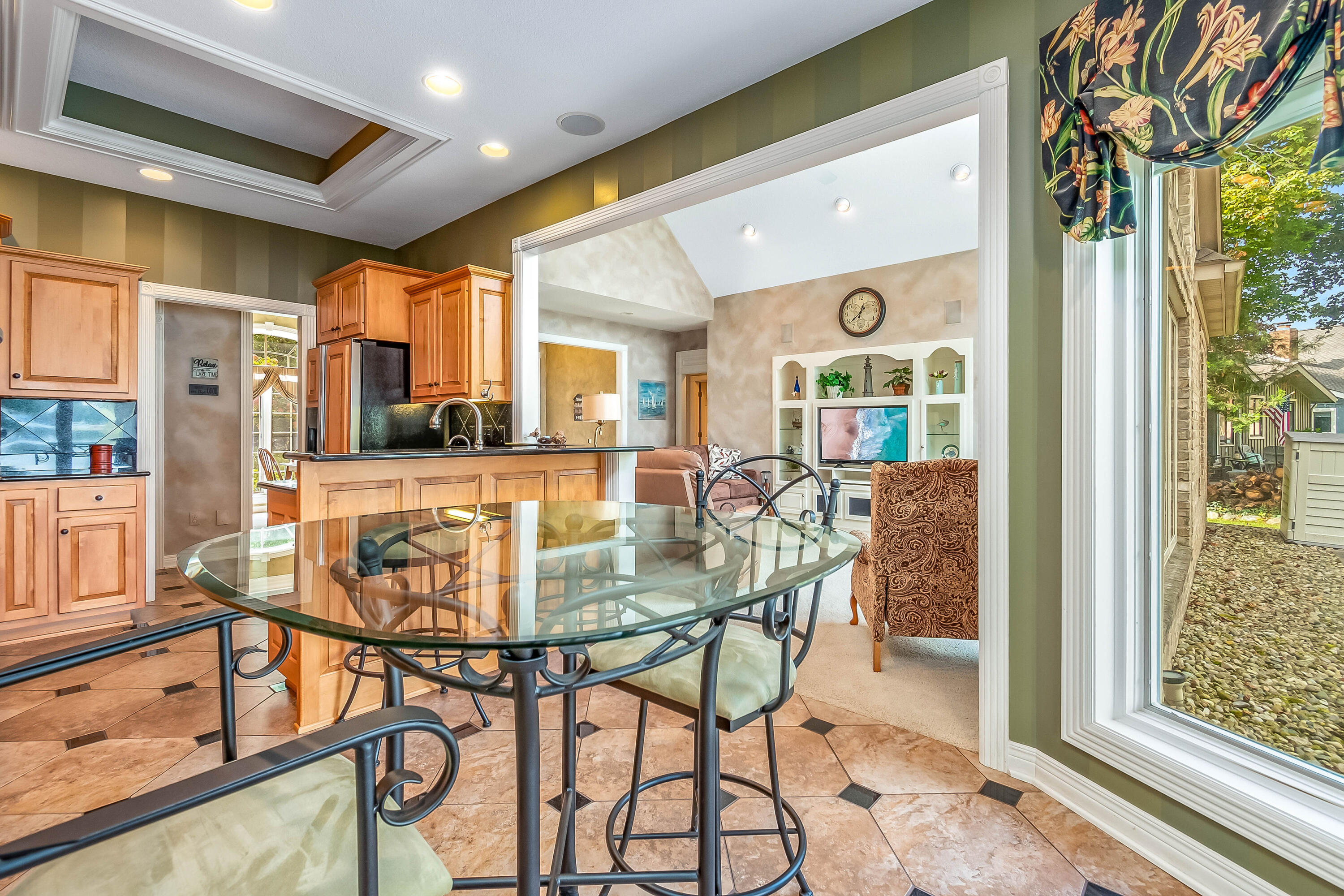 724 Tomahawk Trail